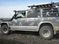 GELÄNDEWAGEN NISSAN PATROL